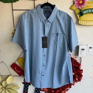 NWT 7Diamonds Groovy Wonder Button Down